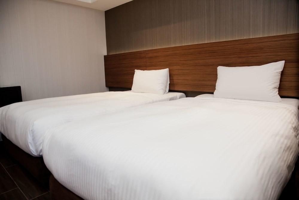 Kdm Hotel Taipei Extérieur photo