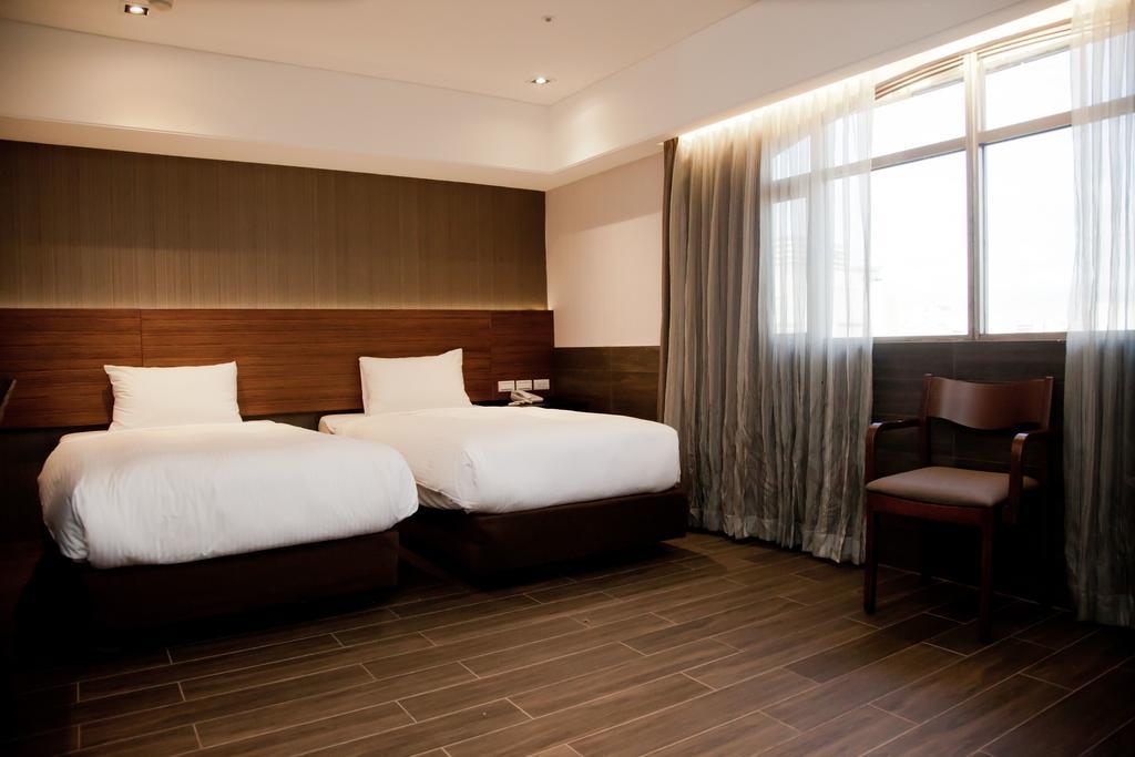 Kdm Hotel Taipei Extérieur photo